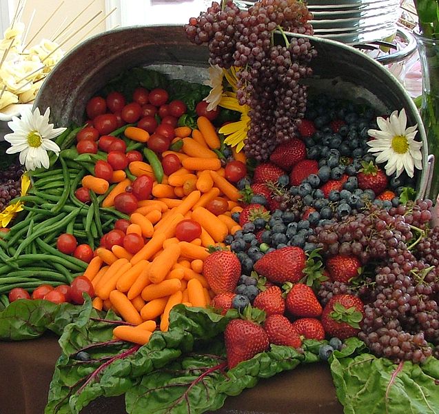 wedding banquet of fruit and vegetables