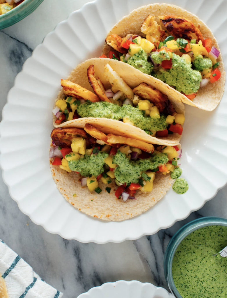 halloumi tacos with pineapple salsa - autumn edition