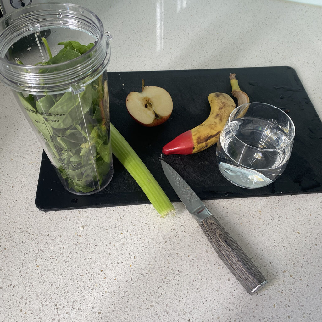 Green leaves as a foundation - travel and health